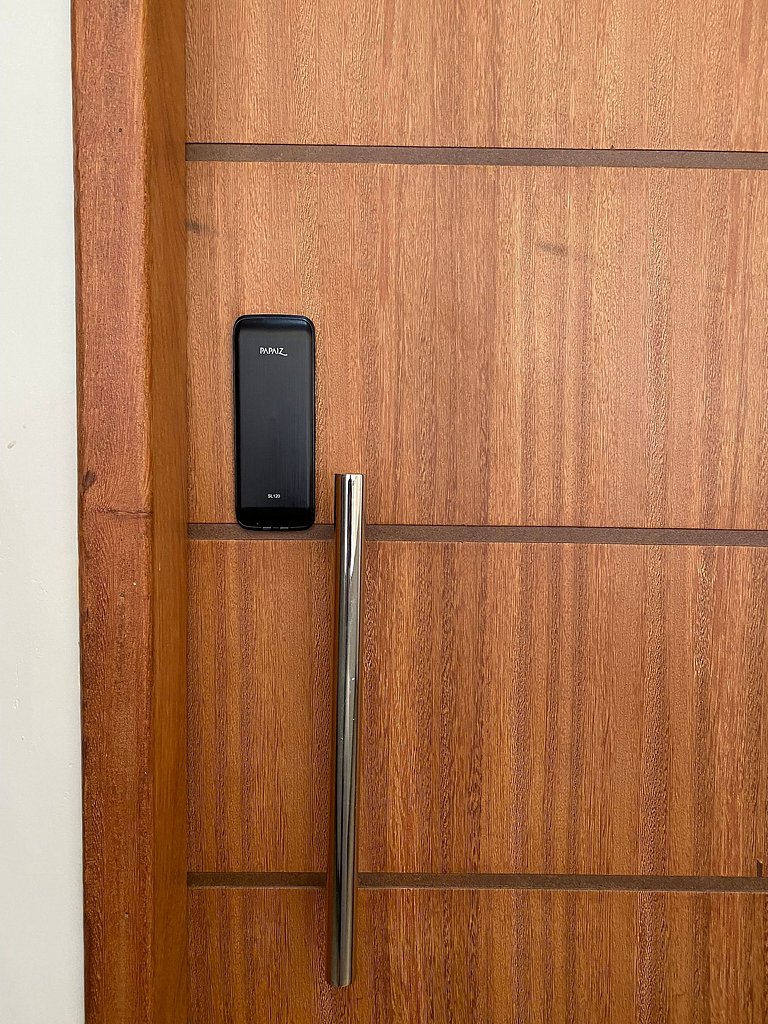 PF12 - Studio a 1 minuto da praia de Copacabana