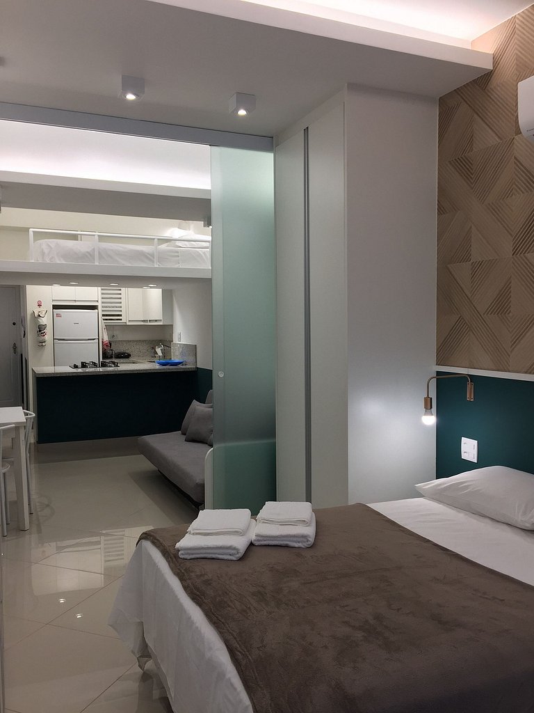 M10 - Apto a 3 minutos da praia de Copacabana