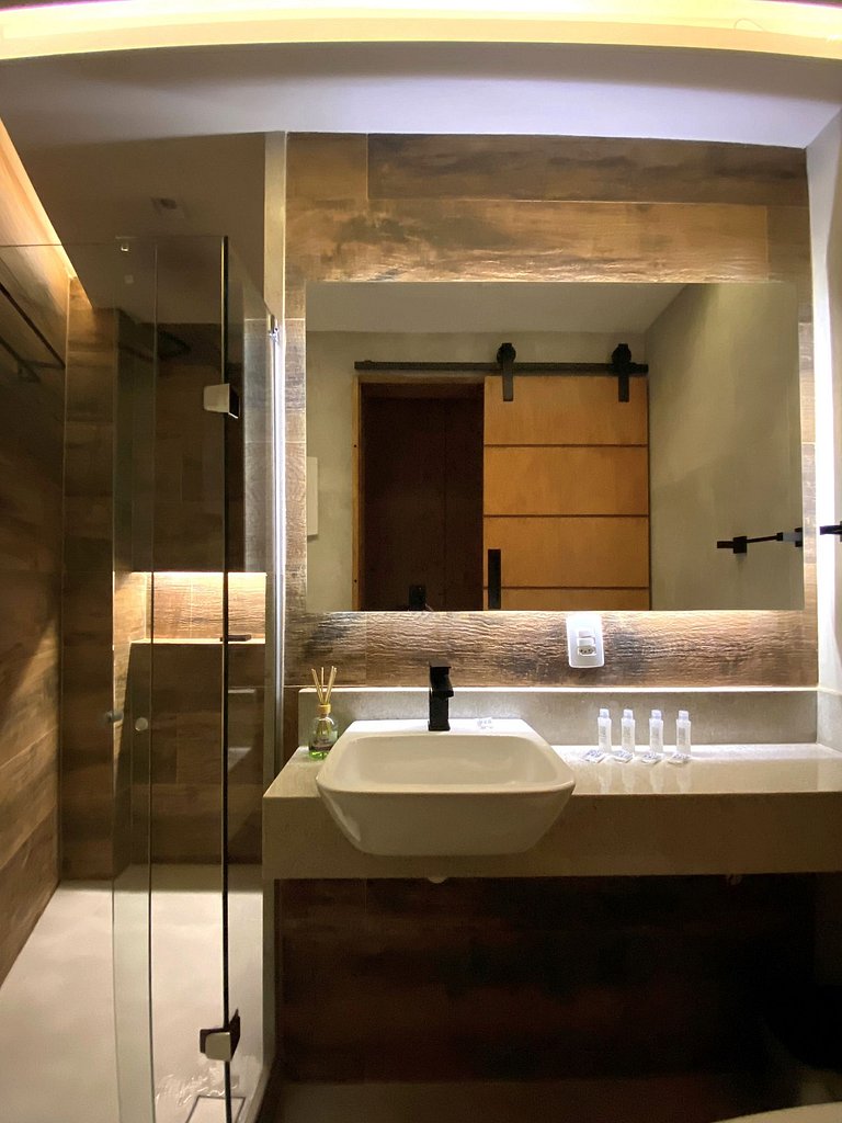 M16 - Estúdio a 3 minutos da praia de Copacabana