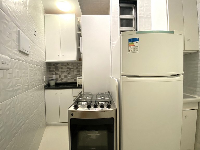 M60 - Apto a 3 minutos da praia de Copacabana