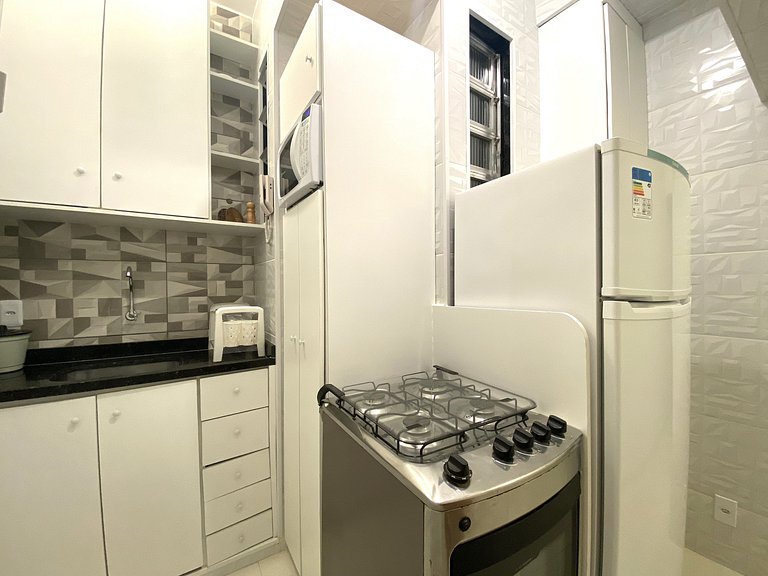 M60 - Apto a 3 minutos da praia de Copacabana