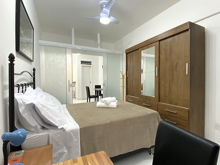 M100 - Flat a 3 minutos da praia de Copacabana