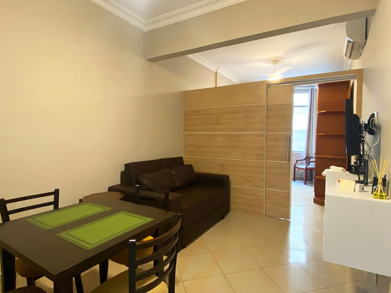 M27 - Apto a 3 minutos da Praia de Copacabana