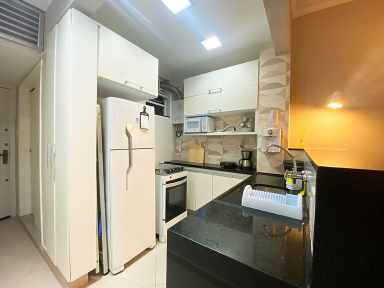 M27 - Apto a 3 minutos da Praia de Copacabana