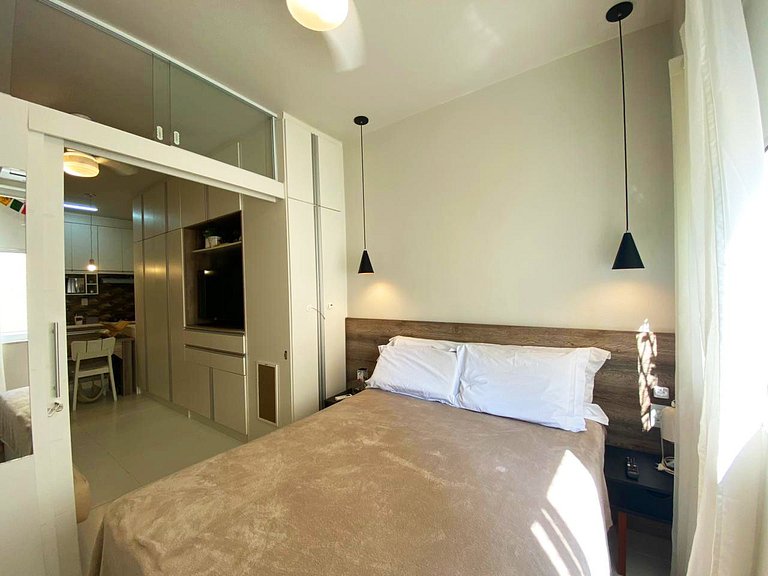 CR50 - Apto bem perto da praia de Copacabana