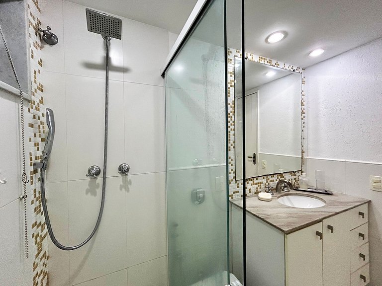 PL50 - Apto 3 quartos perto da Praia de Copacabana