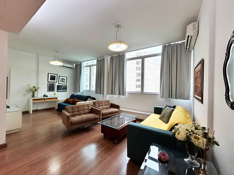 PL50 - Apto 3 quartos perto da Praia de Copacabana