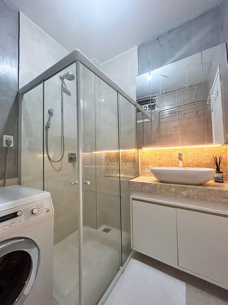 M12 - Estudio a 3 minutos da praia de Copacabana