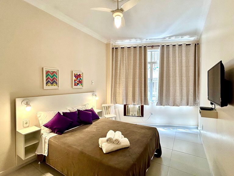 M51 - Apto a 3 minutos da praia de Copacabana