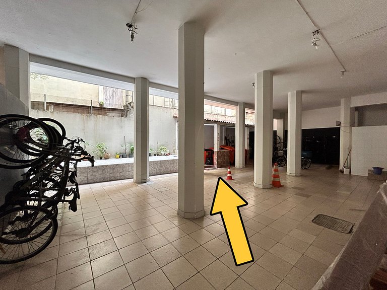 CR50 - Apto bem perto da praia de Copacabana