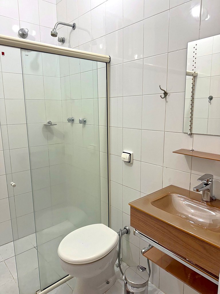 DF81 - Apto vista do mar 4 min praia de Copacabana