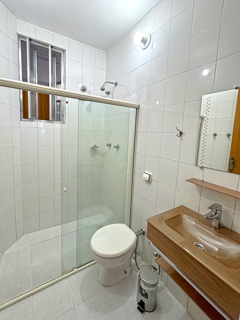 DF81 - Apto vista do mar 4 min praia de Copacabana