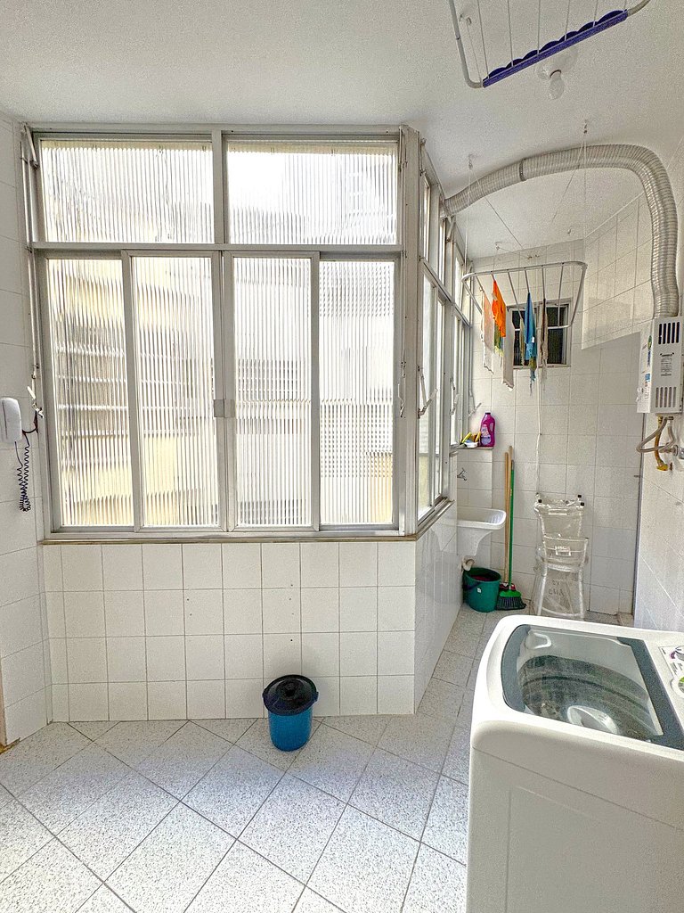 DF81 - Apto vista do mar 4 min praia de Copacabana