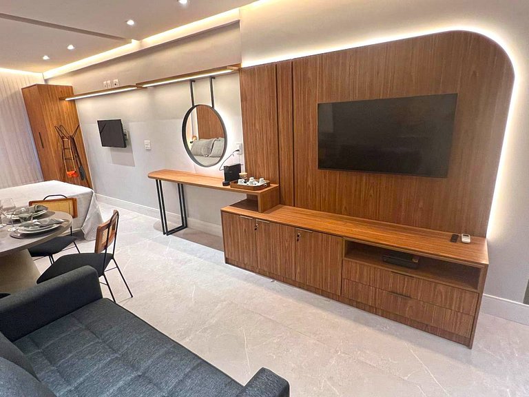 M17 - Incrível Studio 3 min da Praia de Copacabana