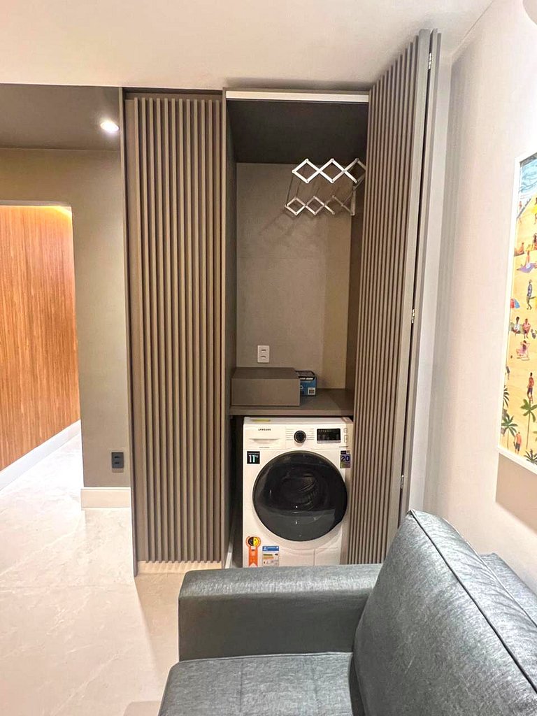 M17 - Incrível Studio 3 min da Praia de Copacabana