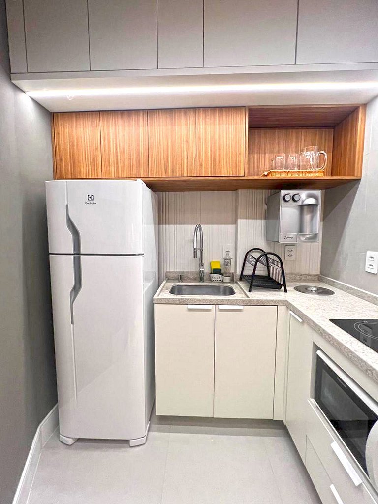 M17 - Incrível Studio 3 min da Praia de Copacabana