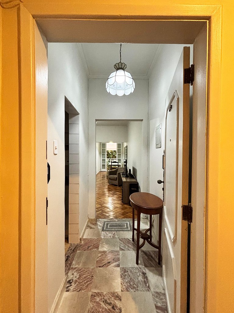 EP13 - Apto 3 quartos perto da praia de Copacabana