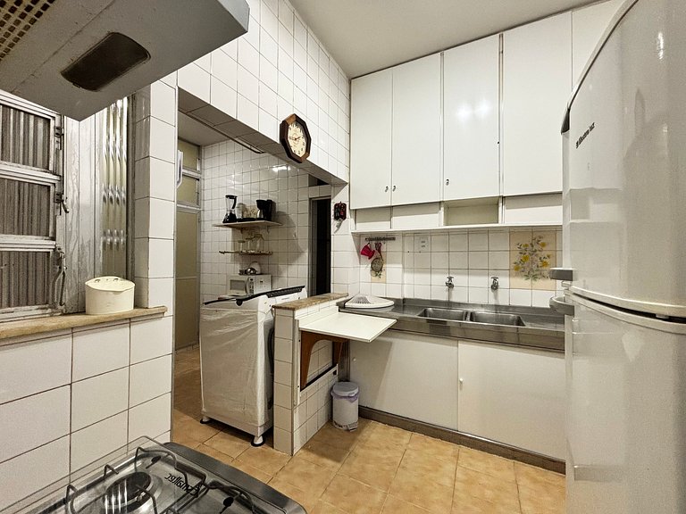 EP13 - Apto 3 quartos perto da praia de Copacabana