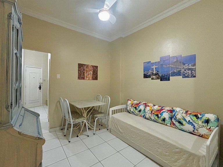 M64 - Studio a 3 min da Praia de Copacabana